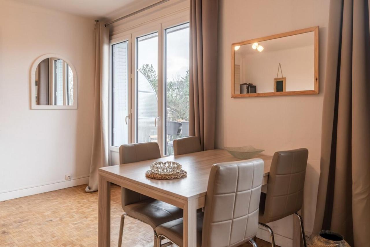 アヌシーPetit Port Furnished Flatアパートメント エクステリア 写真